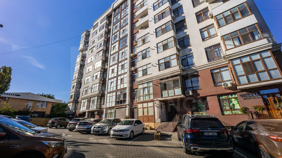 Vânzare, apartament, 37.3 mp, str. Socoleni, Poșta Veche - Poză 1