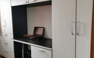 3 camere | centrala proprie | mobilat si utilat | balcon | zona excelenta | - Poză 3