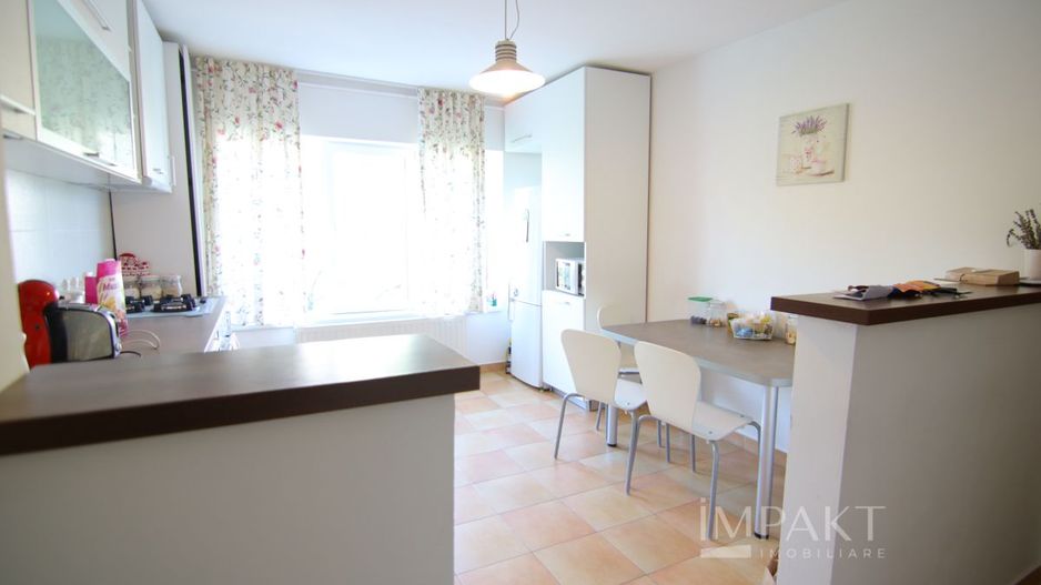 Apartament cu 2 camere, in Zorilor, str. Lunii! - Poză 3