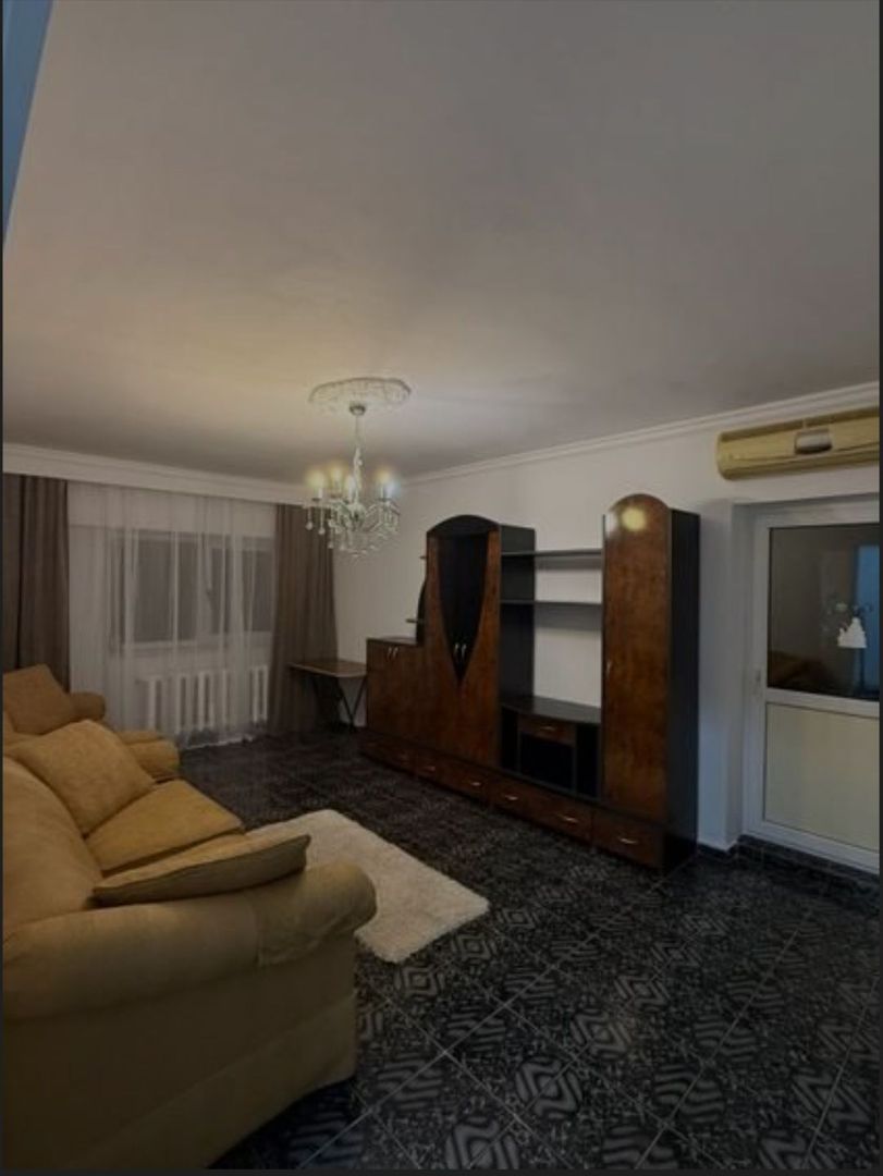 Inchiriez apartament 3 camere zona stadion - Poză 5