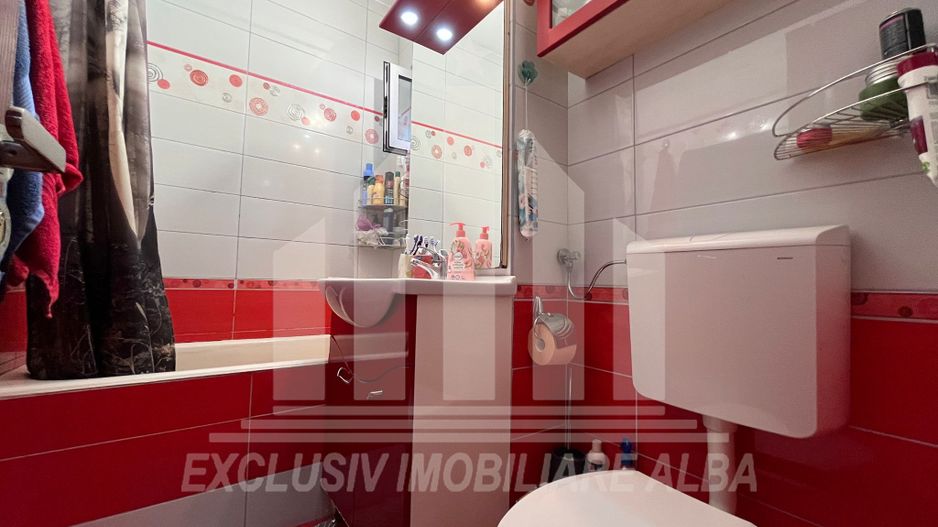 Apartament 4 camere decomandate | 82 mp | Etaj intermediar | Cetate - Poză 8