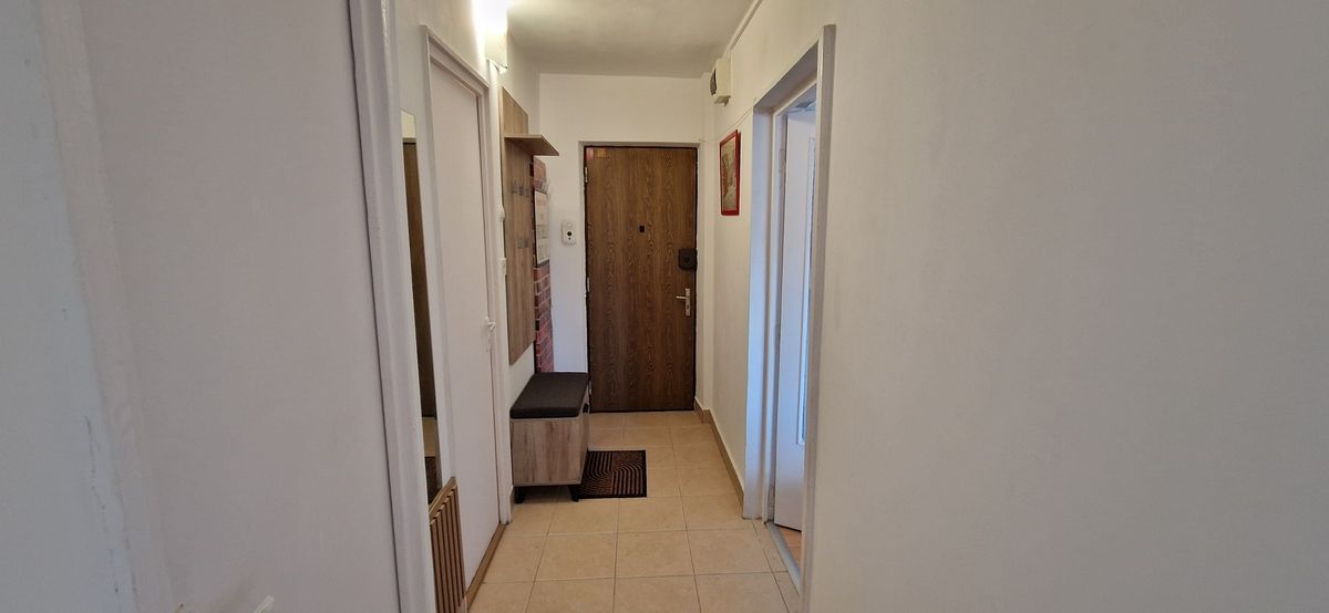 Garsoniera de inchiriat- Lujerului, Uverturii colt cu teatru Masca - Poză 2