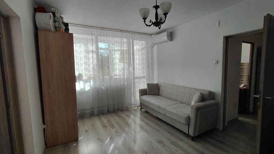 Apartament cu 2  camere Tiglina 1 zona Oraselul Copiilor,etaj.2 - Poză 1