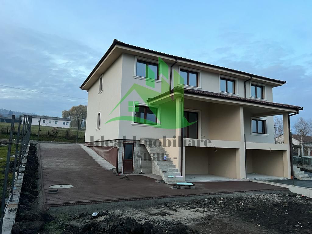 Casa Tip Duplex cu 4 camere si 366 mp teren, in Cisandie - Poză 13