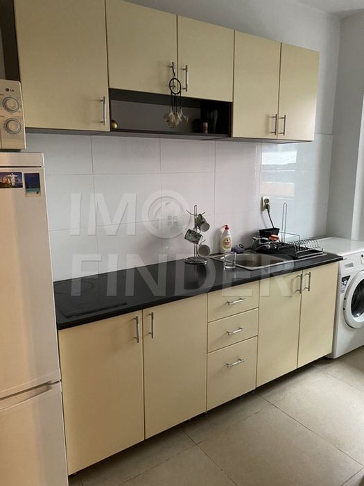 Apartament o camera Buna Ziua la Cheie cu Parcare Subterana - Poză 4