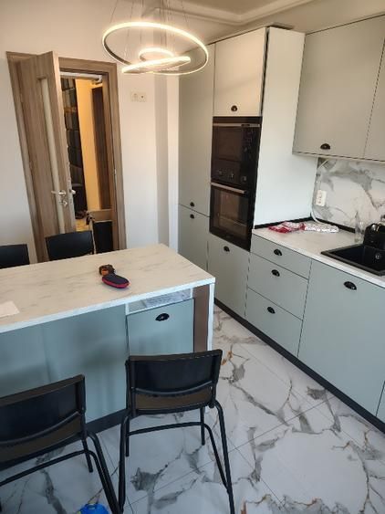 Vanzare apartament 3 camere 87,7 mp, 2 băi, parcare privată, etaj 1, bloc 2022 - Poză 8
