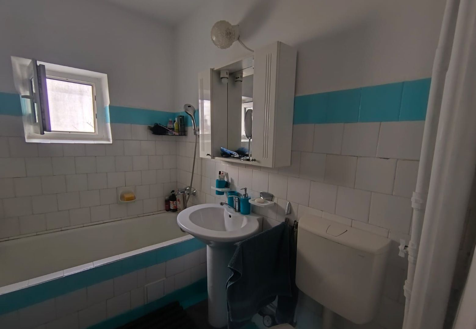 Apartament 4 camere, Dec., et. 3/4-Bld. Chimiei -Tudor Vladimirescu - Poză 7