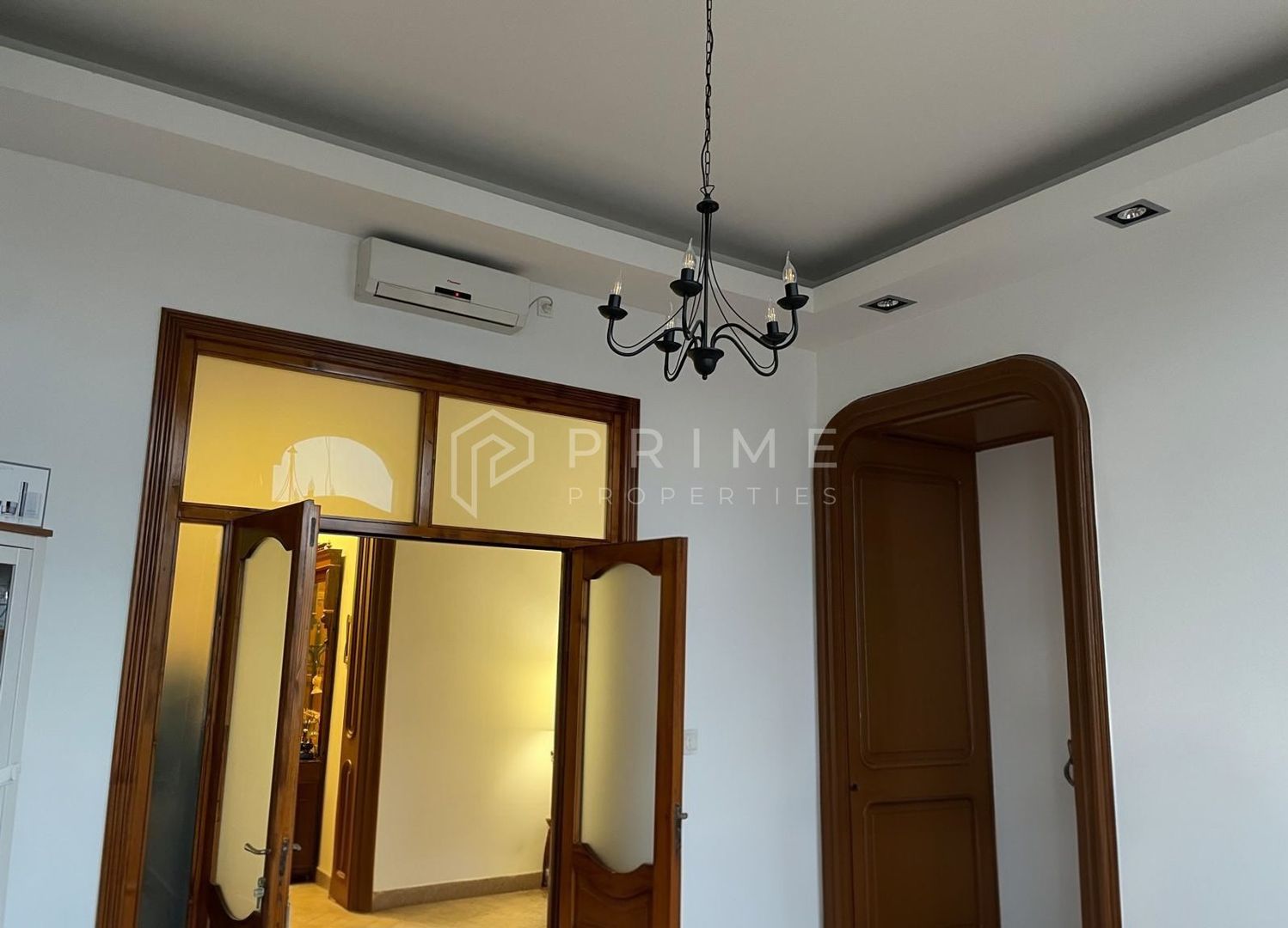 Închiriere apartament ultracentral cu 2 camere - Poză 4