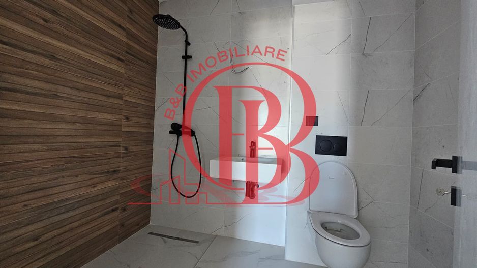 4 camere finalizat Complex Premium-piscina - pista alergare in incinta - Poză 15