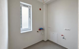 Duplex cu 5 camere - 3 bai. Finisaje Premium. Toate utilitatile. Asfalt. - Poză 10