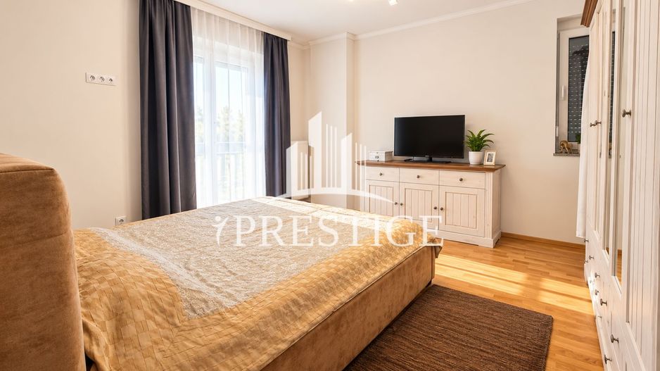 APARTAMENT DE VÂNZARE 4 CAMERE ETAJ 1 BALCON BOXĂ LIFT PARCARE CENTRAL - Poză 6
