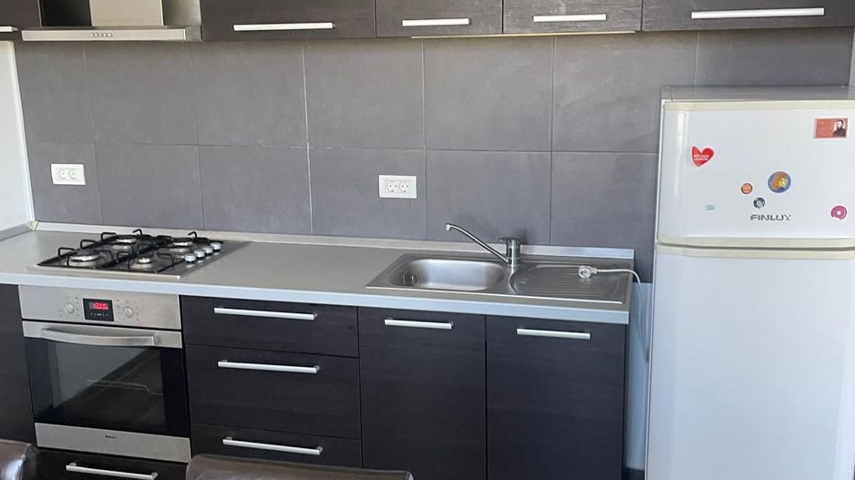 Apartament modern I Loc de parcare I intrare in Dumbravita - Poză 9