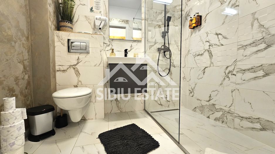 Apartament 3 camere, 2 bai Sibiu, dotat complet - Poză 6