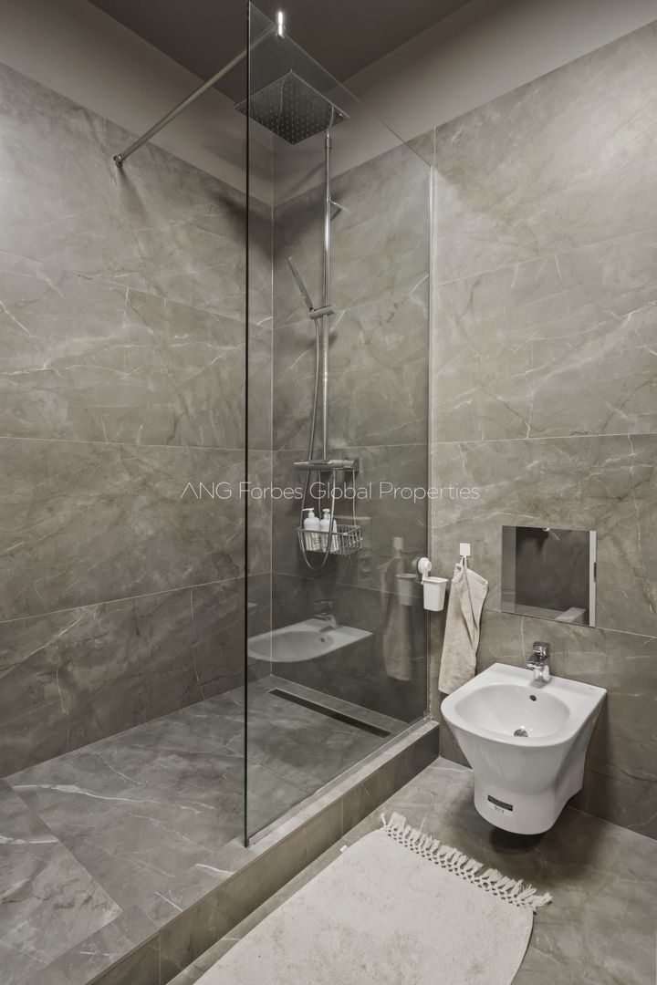The Panoramic Signature: A Lifestyle Penthouse in Floreasca's Prime Waterfront - Poză 13