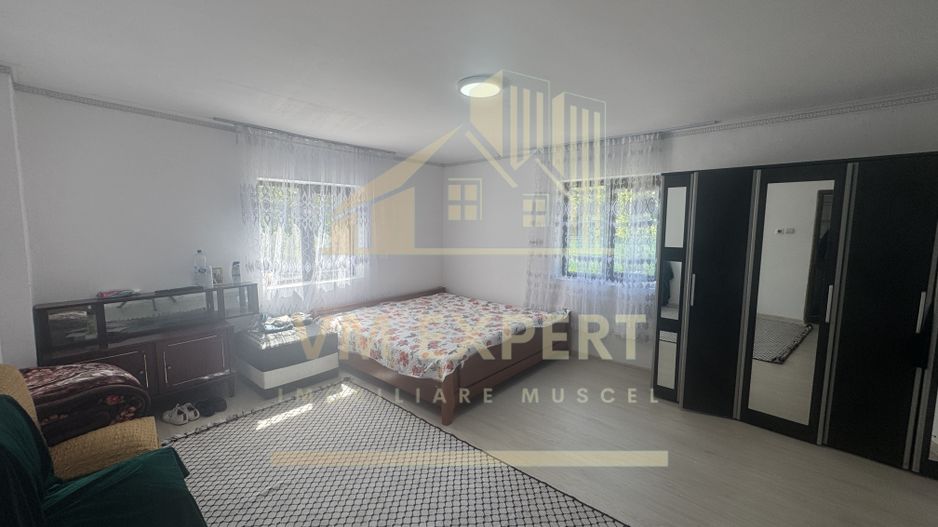 CASA DE VANZARE CU 4 CAMERE, APA SARATA, CAMPULUNG - Poză 17