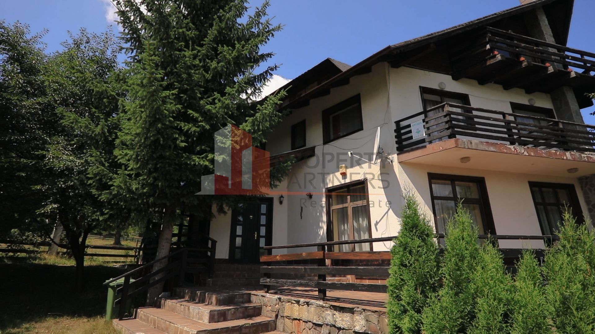 Casa la cheie complet mobilata si utilata Bran-Predeluț - Poză 1