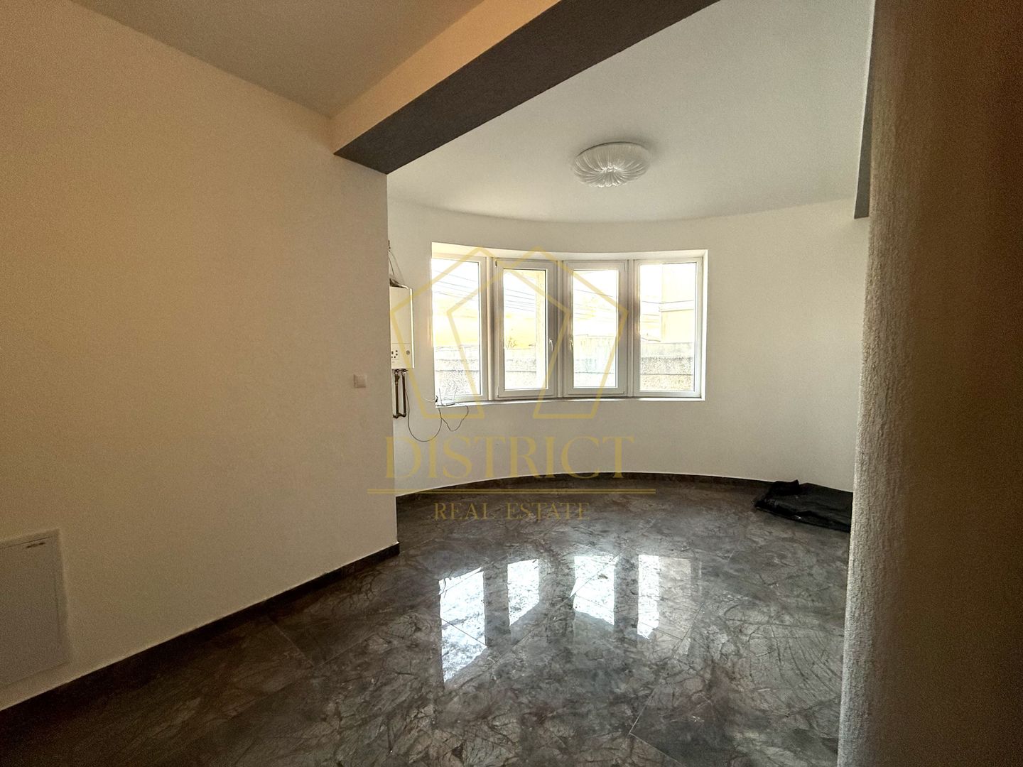 Apartament cu 3 camere in vila | Pet Friendly | Giroc - Poză 7