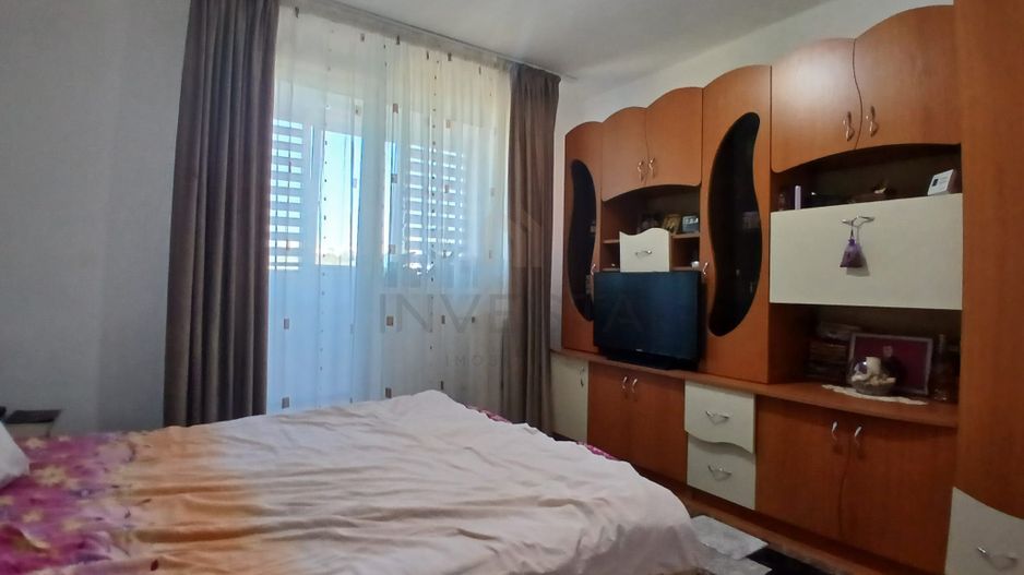 Apartament 2 camere decomandate cu 2 balcoane zona BIG ! - Poză 1