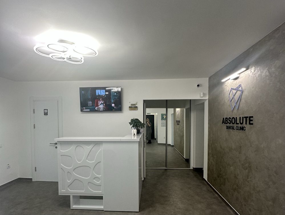 SPATIU CABINET STOMATOLOGIC ECHIPAT | ZONA CEDONIA - Poză 1