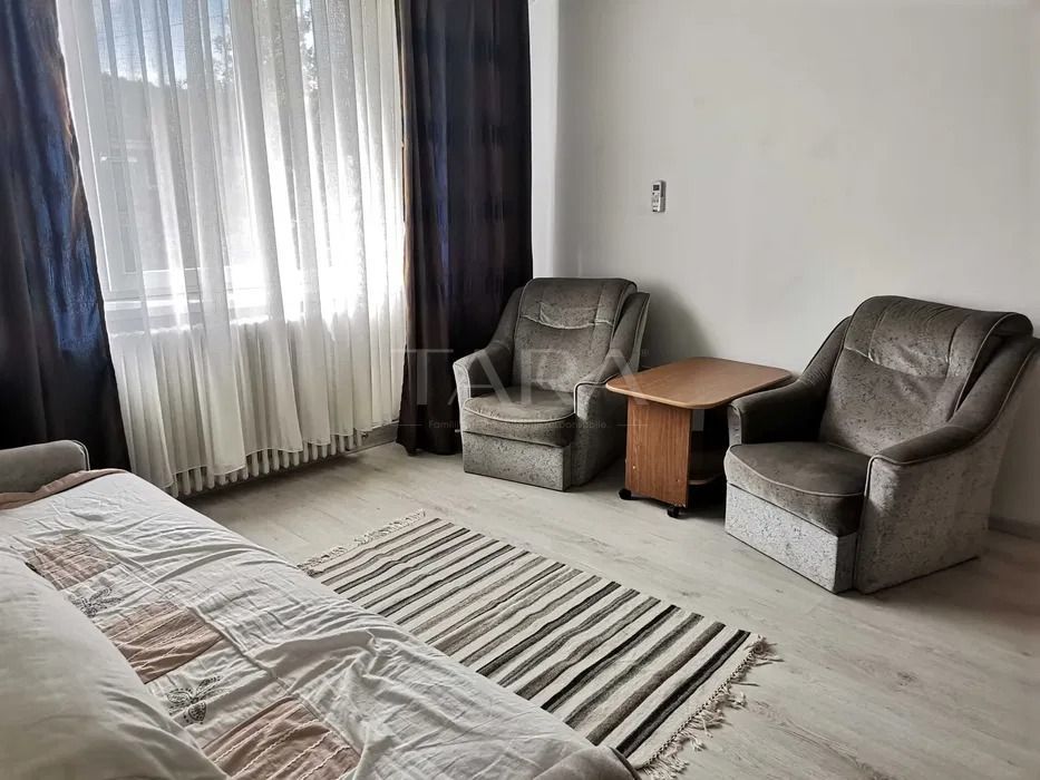 Apartament cu 2 camere în Grigorescu cu panoramă superbă. - Poză 1