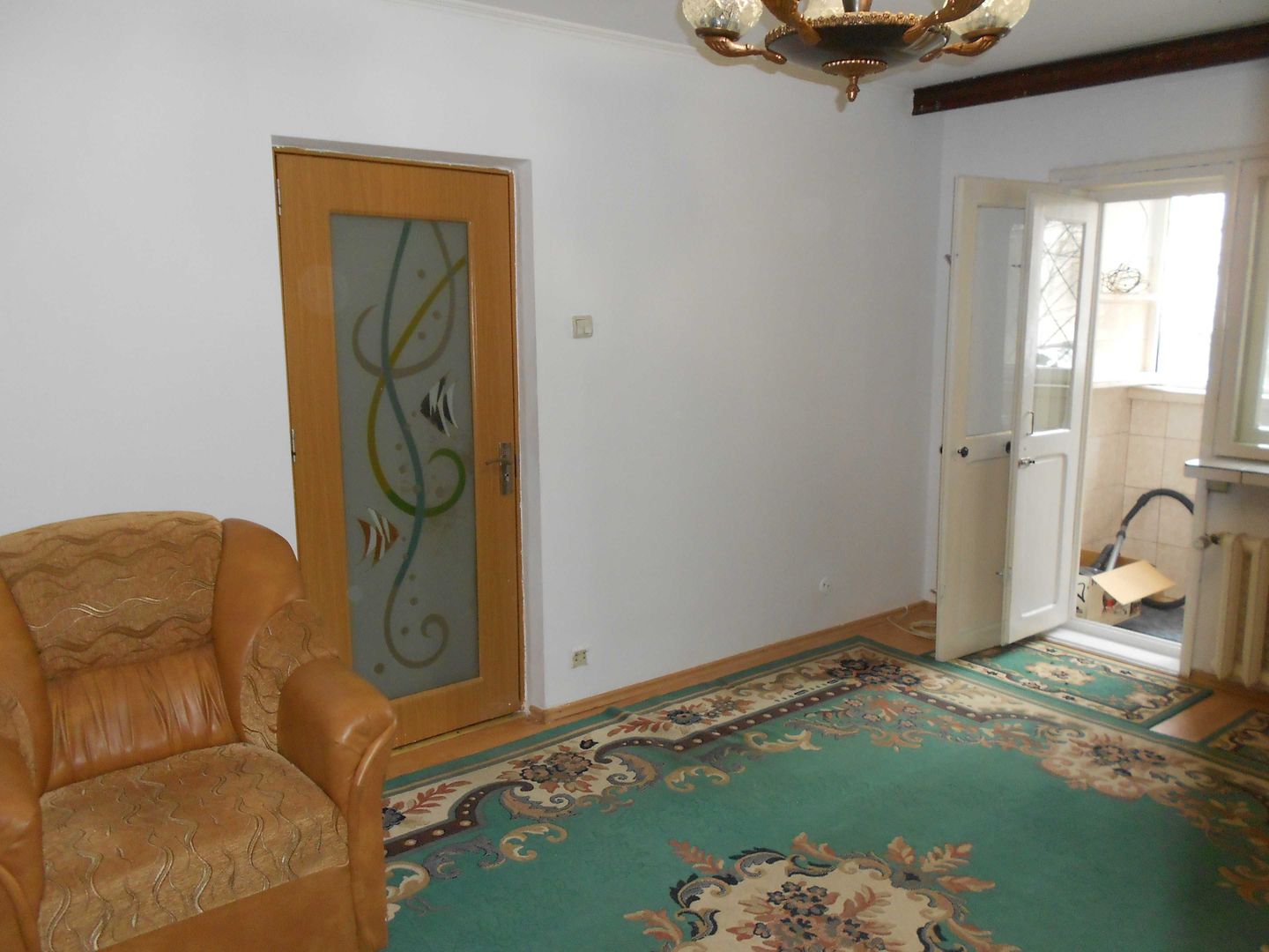 Apartament 2 camere decomandat bloc 1980 langa metrou Gorjului - Poză 15