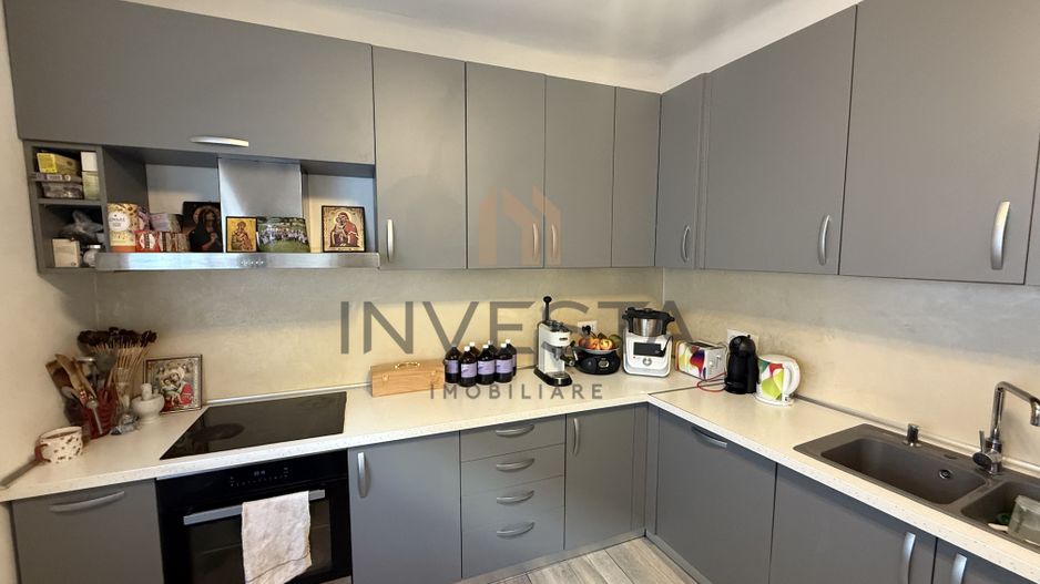 Casă complet mobilată, cu garaj și curte comună – strada Moților, Cluj - Poză 6