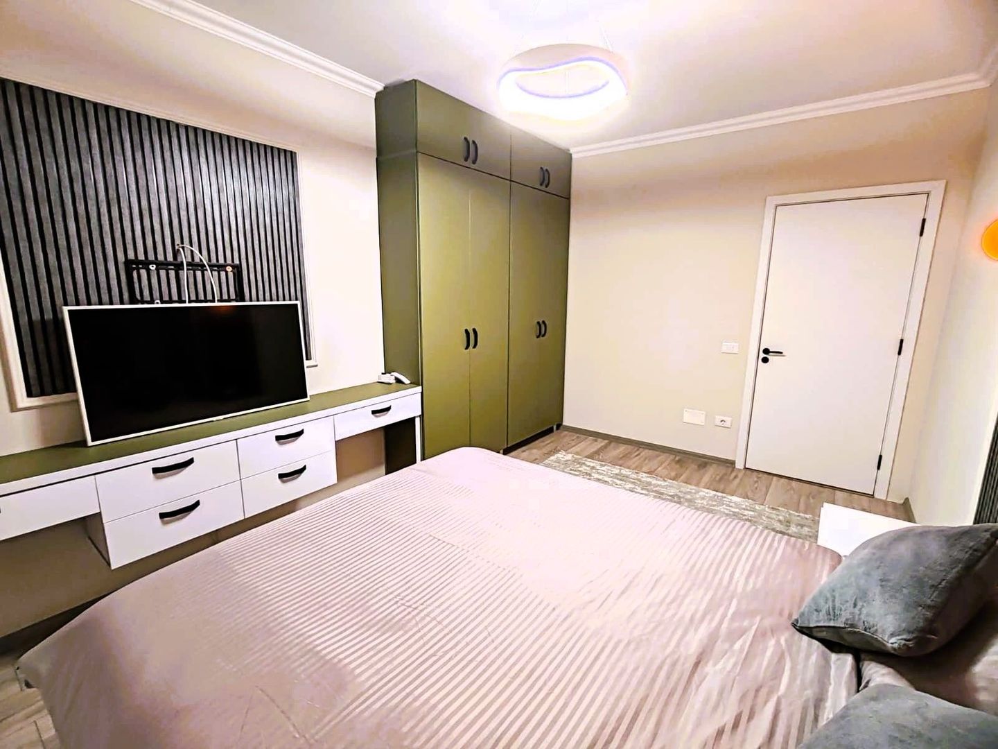 3 camere | 90 mp + curte 45 mp | Mobilat si Utilat Premium | Top - Poză 61