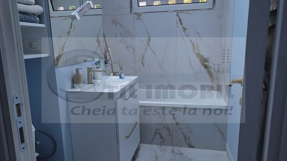 Apartament 3 camere decomandat  Podu Ros Cotnari 150.000 euro - Poză 5