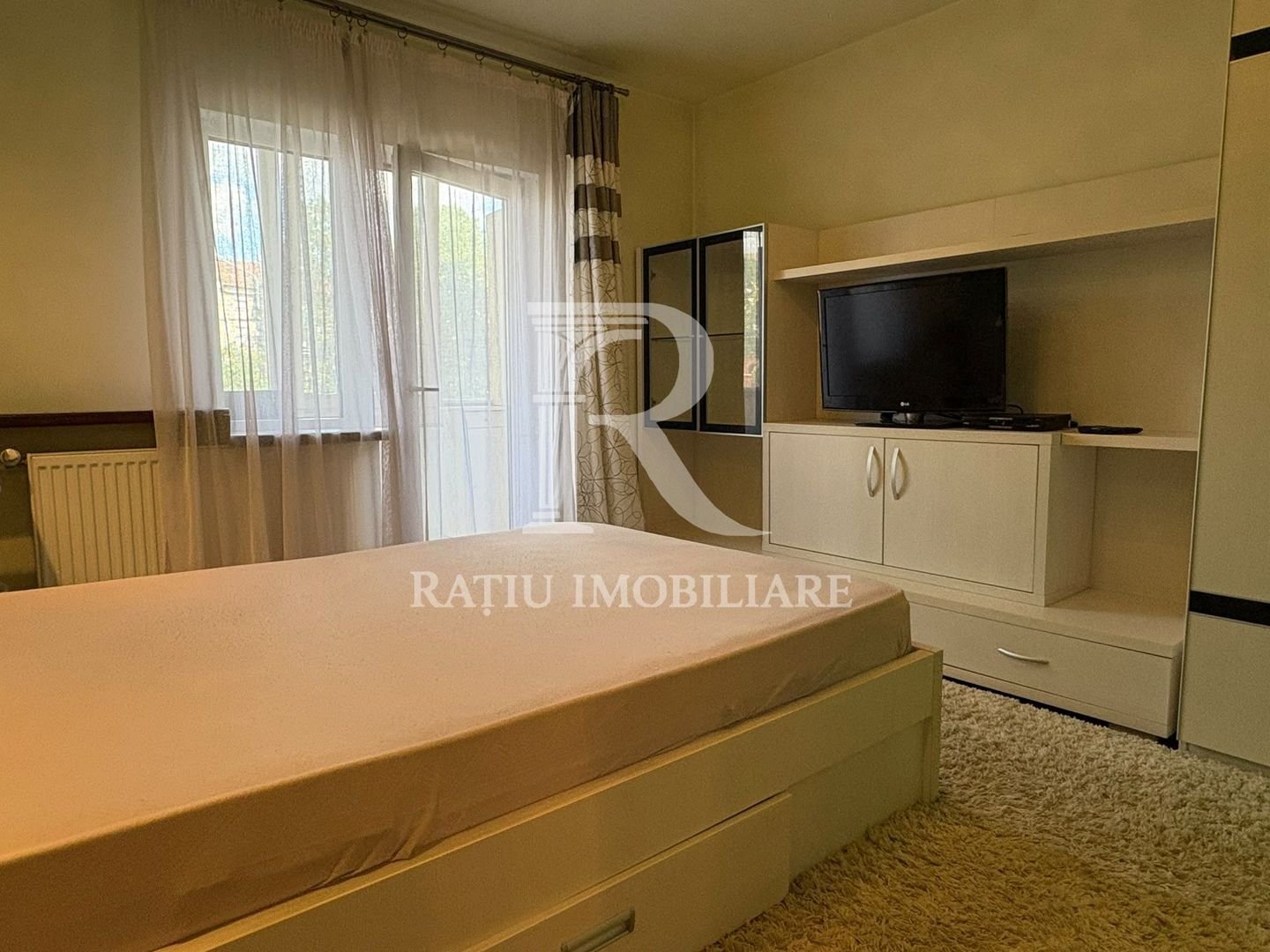Apartament decomandat cu 3 camere | Etajul 1 | Oradea - Poză 9