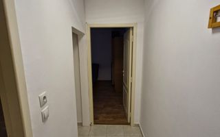 GARSONIERA GARA DE EST, BUCATARIE INCHISA, BLOC REABILITAT, CURAT - Poză 9