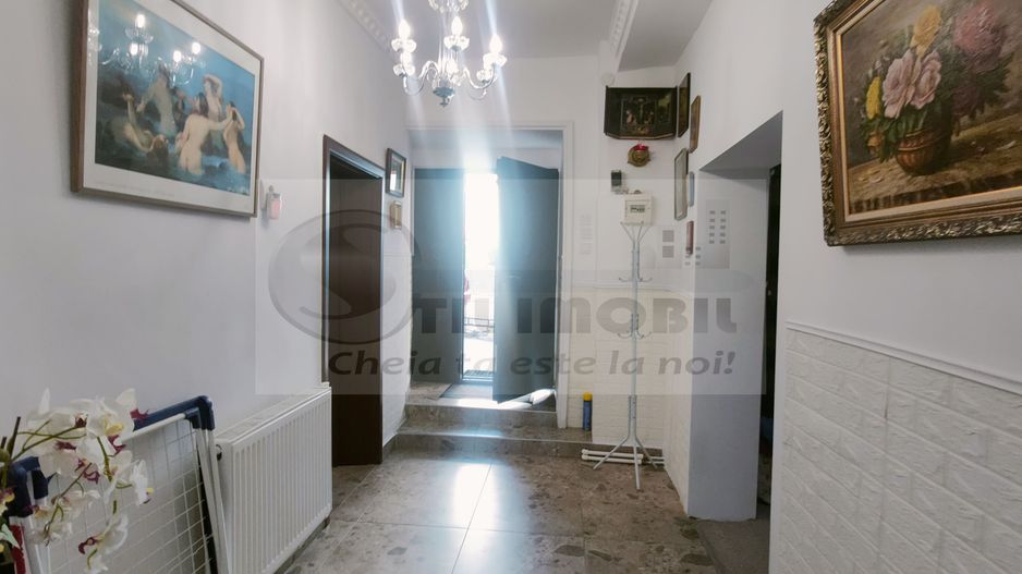 APARTAMENT ULTRACENTRAL , PIATA UNIRII, CUZA VODA 70 MP PLUS CURTE - Poză 5