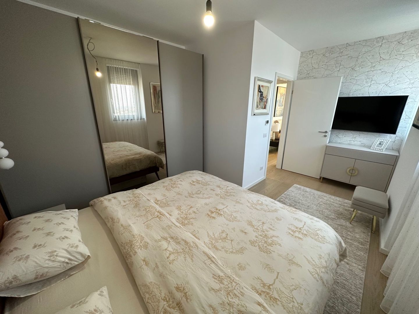 Apartament 3 camere la ISHO - Poză 9