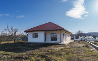 Casă Individuală 4 camere,114mp, teren 750mp, zona Parc,Jucu de Mijloc - Poză 1