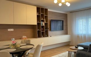 Apartament premium renovat 3 camere 2 bai etaj 1 si 2 boxe in Terezian - Poză 3