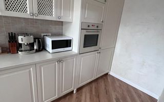 De închiriat apartament 3 camere – zona Școlii 7 - Poză 7