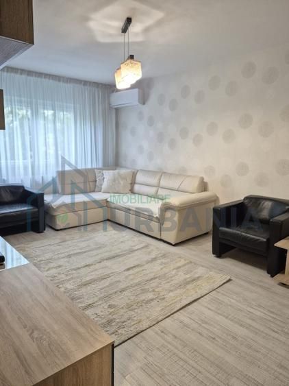 Apartament 3 camere de vanzare, Nicolina 2, Iasi - 72 mp, 160.000 euro - Poză 1