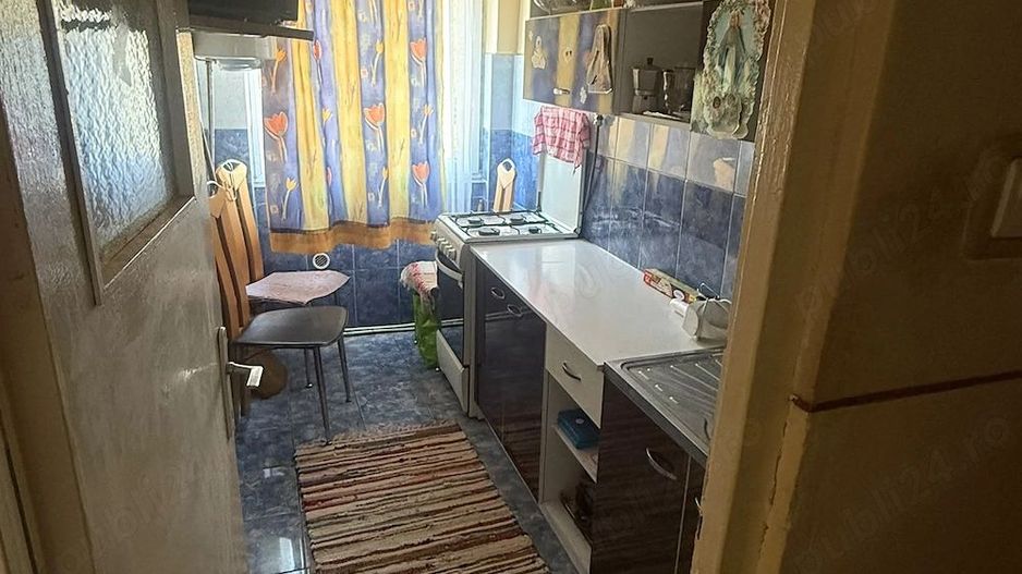 BRASADAS vinde ap 2 cam etaj 2/4 in Micro 14. - Poză 4