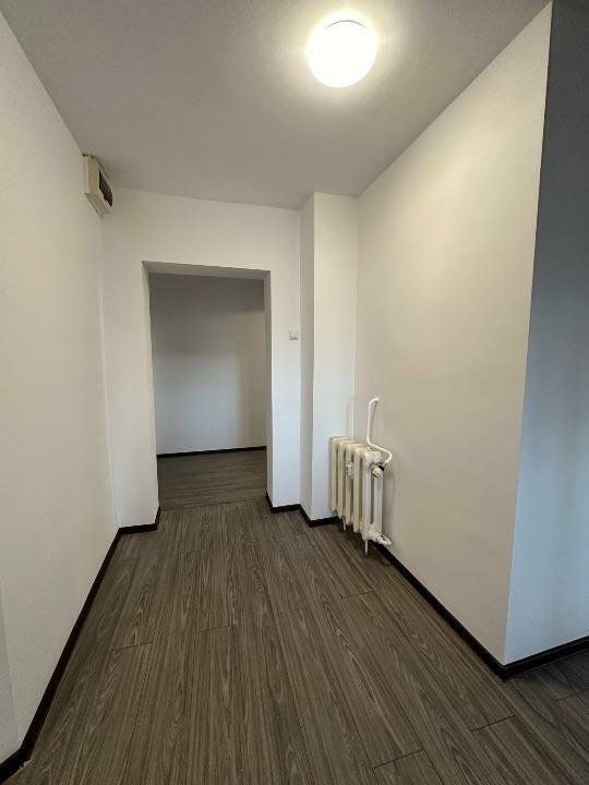 Penthouse, 6 cam, terasă, 160mp utili Piata Alba Iulia. - Poză 6