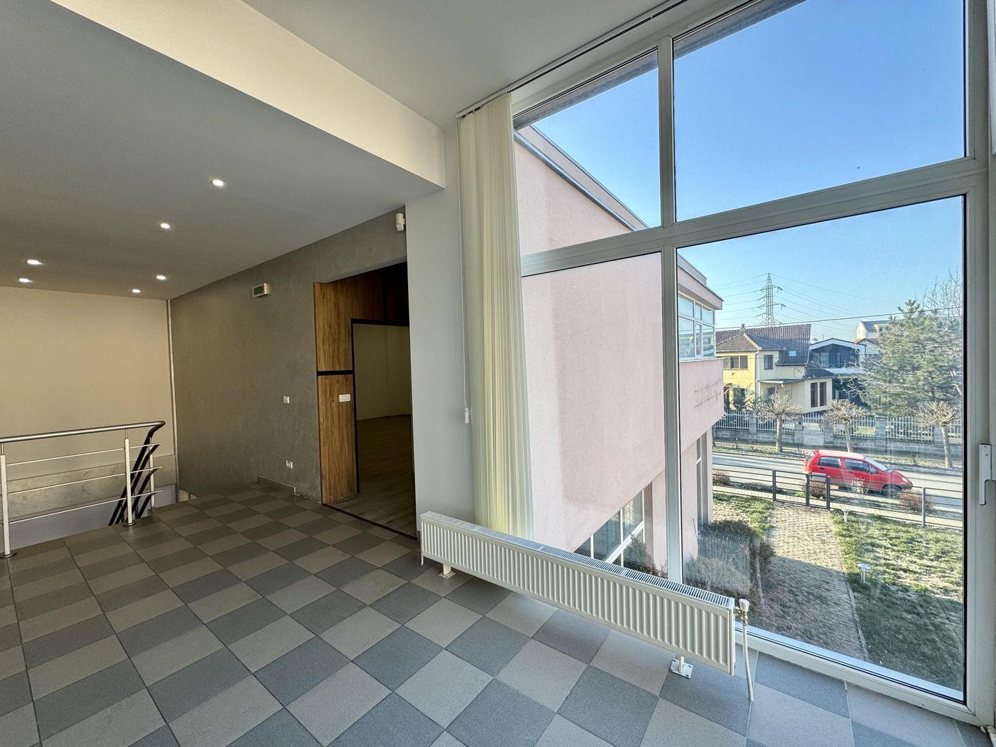 Clădire SAD de închiriat, situată la intrarea în Dumbrăvița - Poză 42