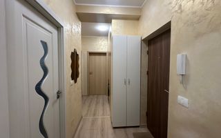 Apartament cu 2 camere, decomandat, curte, Giroc - Poză 8