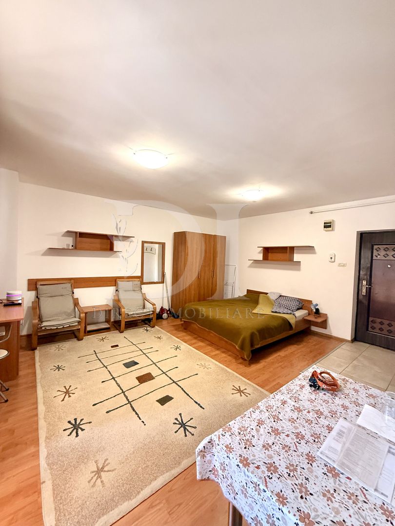 Apartament cu o cameră - Poză 2