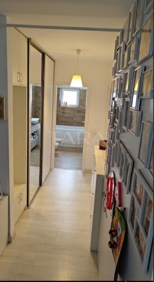 Apartament spațios, 3 camere, parcare, curte, Europa. - Poză 3