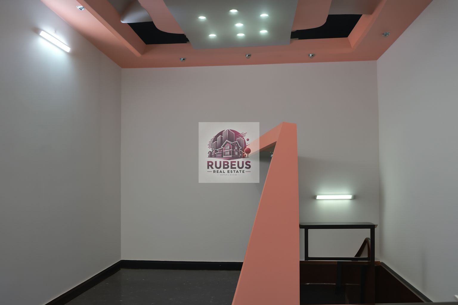 O Locație cu Istorie și Eleganță – În Centru, Pentru Afaceri Distincte - Poză 9