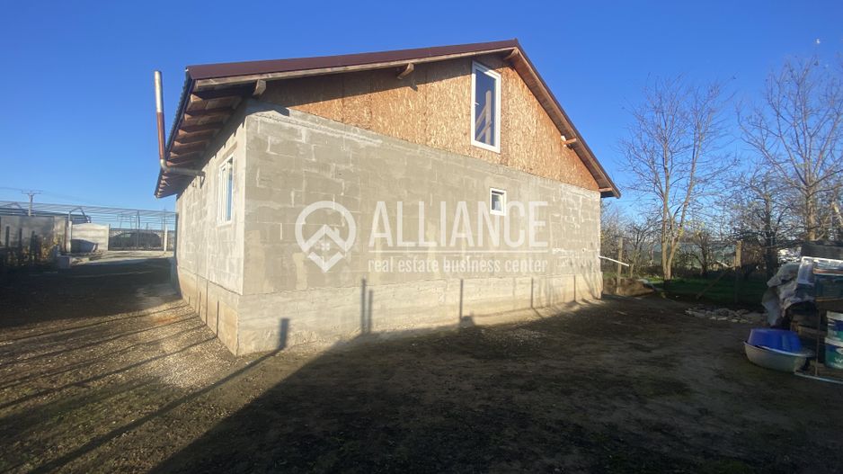 Castelu (COD 07) Casă 4 camere cu teren de 625 mp - Poză 15