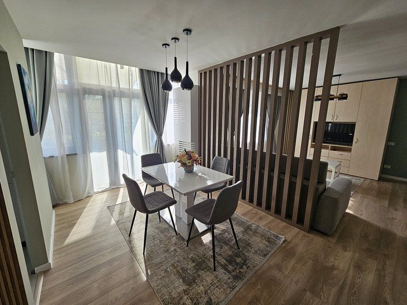 Apart 2camere , 2 bai si terasa zona 1Mai/ Domenii - Poză 2