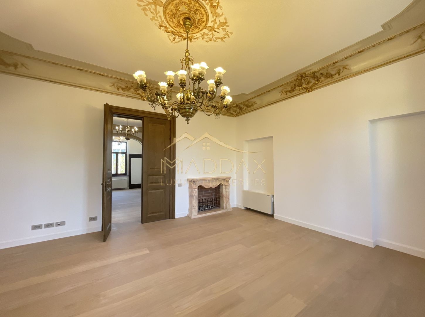 Masterpiece Heritage Villa***18 rooms//DOWNTOWN BUCHAREST - Poză 8