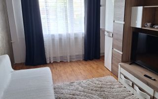Regim hotelier, 2 camere, Micro 17, 200 lei/noapte - Poză 8