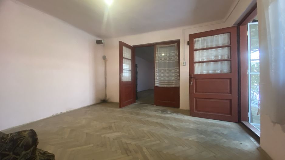 Vanzare casă cu teren generos în Săcueni, la 15 minute de Târgoviște - Poză 22