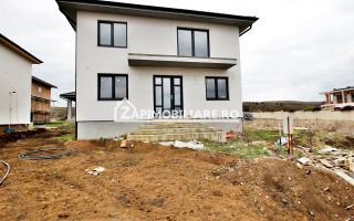 Casa 5 camere,3 băi,la cheie,138 mp,528mp teren,0% comision - Poză 1