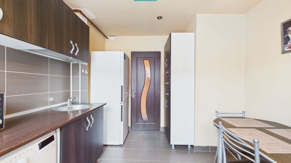 Apartament cu 2 camere semidecomandat în zona UTA - Poză 8